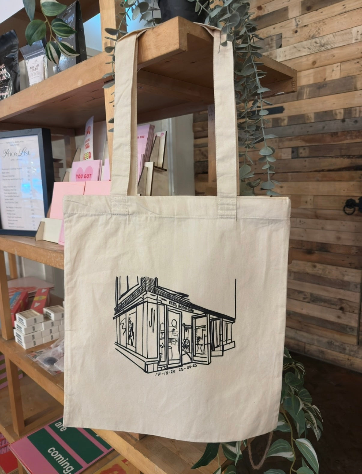 The club tote bag
